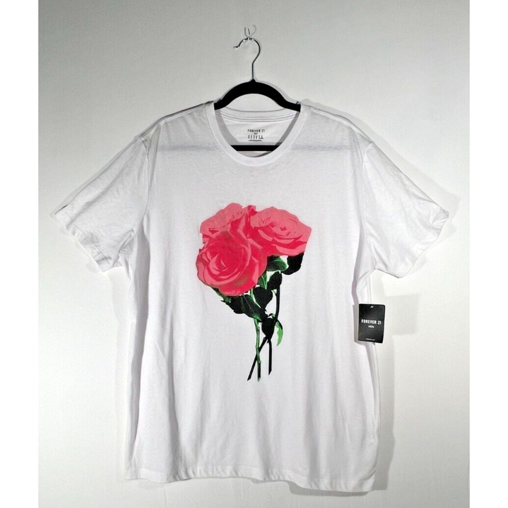 Forever 21 Shirt Mens XL Short Sleeve Crew Neck White with Roses
